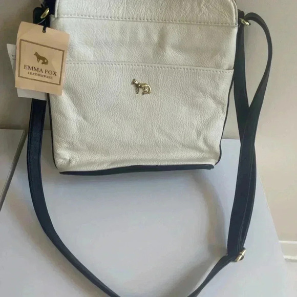 Emma Fox Bags. Emma Fox
Crossbody Handbag band new with tags pri - Picture 3 of 16
